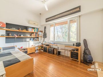 Venta Casa 4 dormitorios Fisherton Rosario