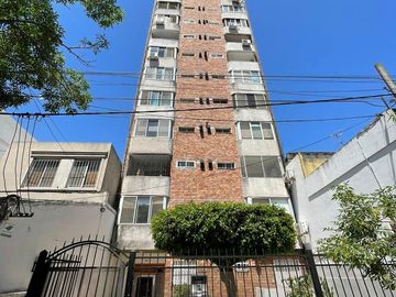 Departamento a la venta de dos dormitorios Necochea 2400 Rosario