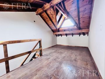 Venta de Departamento 4 ambientes con espacio guardacoche en Sarandi (32016)