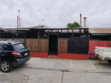 SE VENDE CASA CON LOCAL COMERCIAL