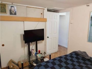 SE VENDE CASA CON LOCAL COMERCIAL
