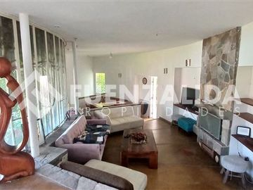 Casa en Venta en El Algarrobo - Av Chicureo
