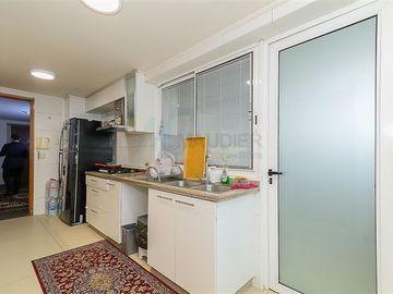 Departamento en Venta en Ricardo Lyon
