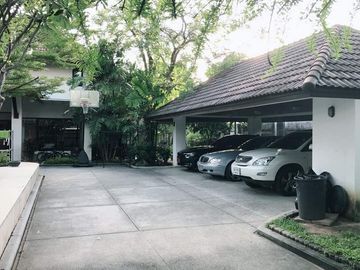 3 Bedroom House for sale in Lat Phrao, Bangkok