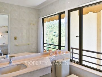 DUPLEX CON VISTA AL MAR