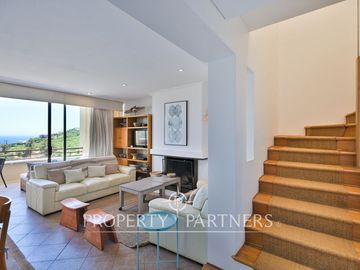 DUPLEX CON VISTA AL MAR