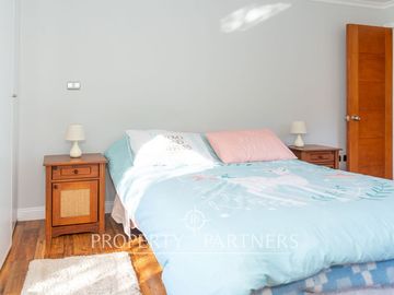 Exclusiva propiedad en excelente condominio
