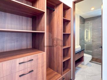 Casa en venta en metepec con diseño moderno y  jardín interno