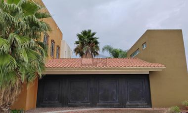 Casa en Venta en Fracc. Hacienda Santa Fe, LEON, GTO. a un lado de la Universidad Iberoamericana