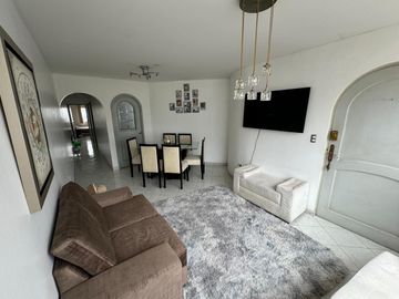 Departamento en  Venta en La Molina, Urb. Portada del Sol de La Molina. Segunda Etapa