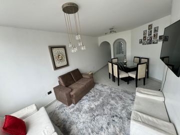Departamento en  Venta en La Molina, Urb. Portada del Sol de La Molina. Segunda Etapa