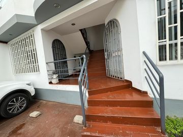 Departamento en  Venta en La Molina, Urb. Portada del Sol de La Molina. Segunda Etapa