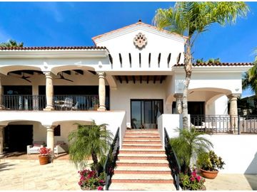 Casa Amor, Caleta - Palmilla, San Jose Corridor