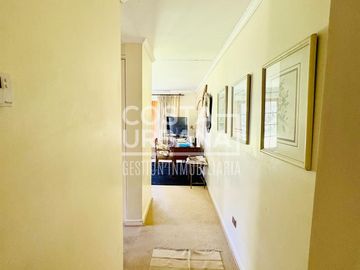 Hermosa casa con gran terreno en Limache