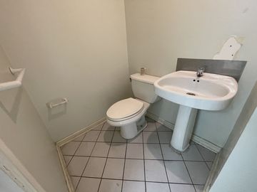 SE VENDE EDIFICIO EN CALLE URRIOLA