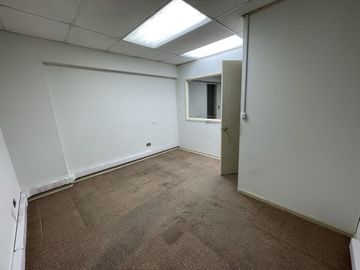 SE VENDE EDIFICIO EN CALLE URRIOLA