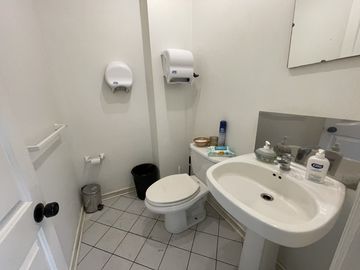 SE VENDE EDIFICIO EN CALLE URRIOLA
