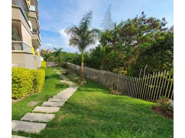 (MC) Apartamento en Venta en Cristales Oeste
