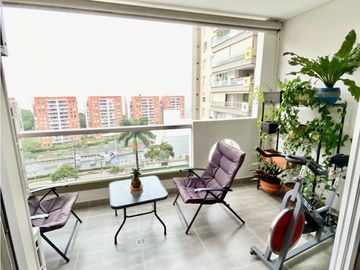 (MC) Apartamento en Venta en Cristales Oeste