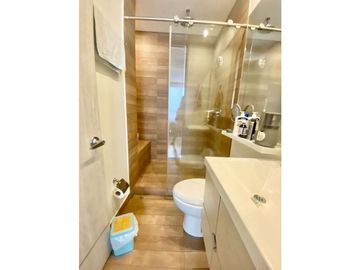 (MC) Apartamento en Venta en Cristales Oeste