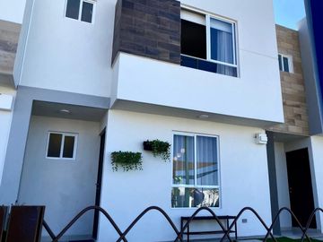 Casa Nueva en VENTA Fraccionamiento privado sur de León cercano Puerto Interior