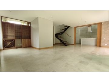 Casa en venta conjunto cerrado poblado Alto de Las Palmas