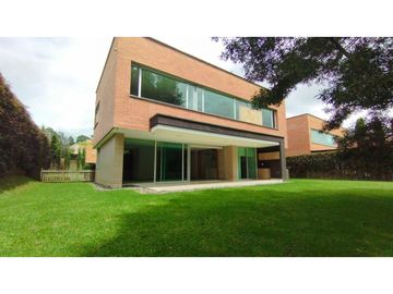 Casa en venta conjunto cerrado poblado Alto de Las Palmas