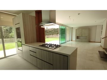 Casa en venta conjunto cerrado poblado Alto de Las Palmas