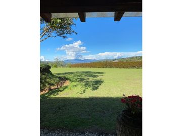 VENTA FINCA MARINILLA VIA EL PEÑOL, ANTIOQUIA, COLOMBIA
