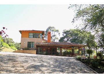 Finca Independiente Via San Antonio La Ceja