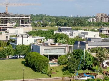 Impresionante Casa en El Yacht, Nordelta