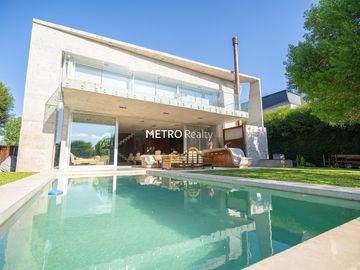 Impresionante Casa en El Yacht, Nordelta