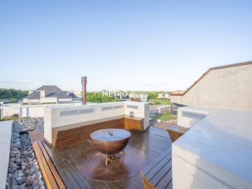 Impresionante Casa en El Yacht, Nordelta