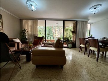 Apartamento en venta Oviedo, Poblado.