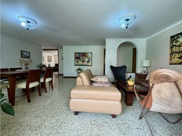 Apartamento en venta Oviedo, Poblado.
