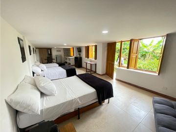 SE VENDE CASA CAMPESTRE EN CONJUNTO EN MONTENEGRO