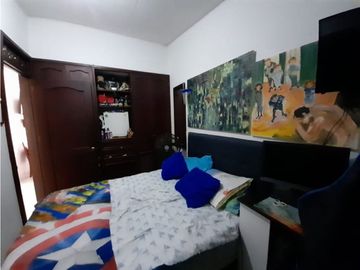 Casa de dos pisos en venta Barrio Las Mercedes Palmira Valle Colombia