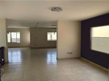 Casa en venta  en Gran Jardín