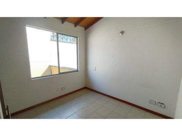 CASA EN VENTA ENVIGADO LAS ANTILLAS