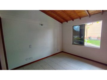 CASA EN VENTA ENVIGADO LAS ANTILLAS