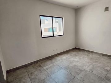 Casa en renta Alina Residencial Santiago