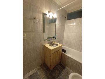 VENTA CASA - CALLE PROFESOR MATHUS 2291 - GUAYMALLÉN - MENDOZA.