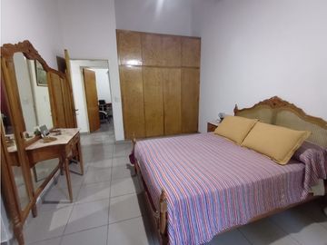 VENTA CASA - CALLE PROFESOR MATHUS 2291 - GUAYMALLÉN - MENDOZA.