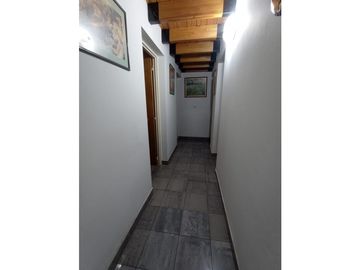 VENTA CASA - CALLE PROFESOR MATHUS 2291 - GUAYMALLÉN - MENDOZA.