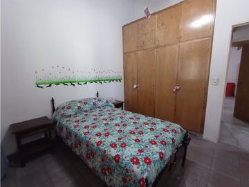 VENTA CASA - CALLE PROFESOR MATHUS 2291 - GUAYMALLÉN - MENDOZA.