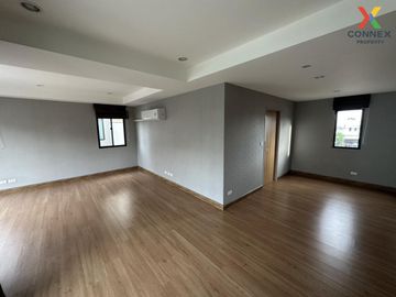 FOR SELL House Passorn Songprapha MRT-Phetkasem 48 CX-110685