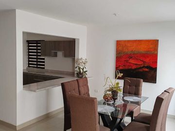 Casa en VENTA zona Santa Catarina
