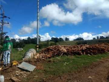 Lote en Venta en  Yarumal, sobre la Troncal.