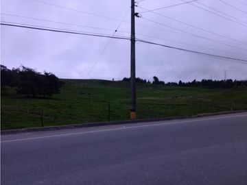 Lote en Venta en  Yarumal, sobre la Troncal.