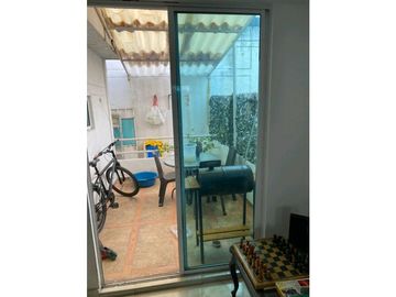 Casa Con Local Comercial cerca A La Terminal De Transporte Santa Marta